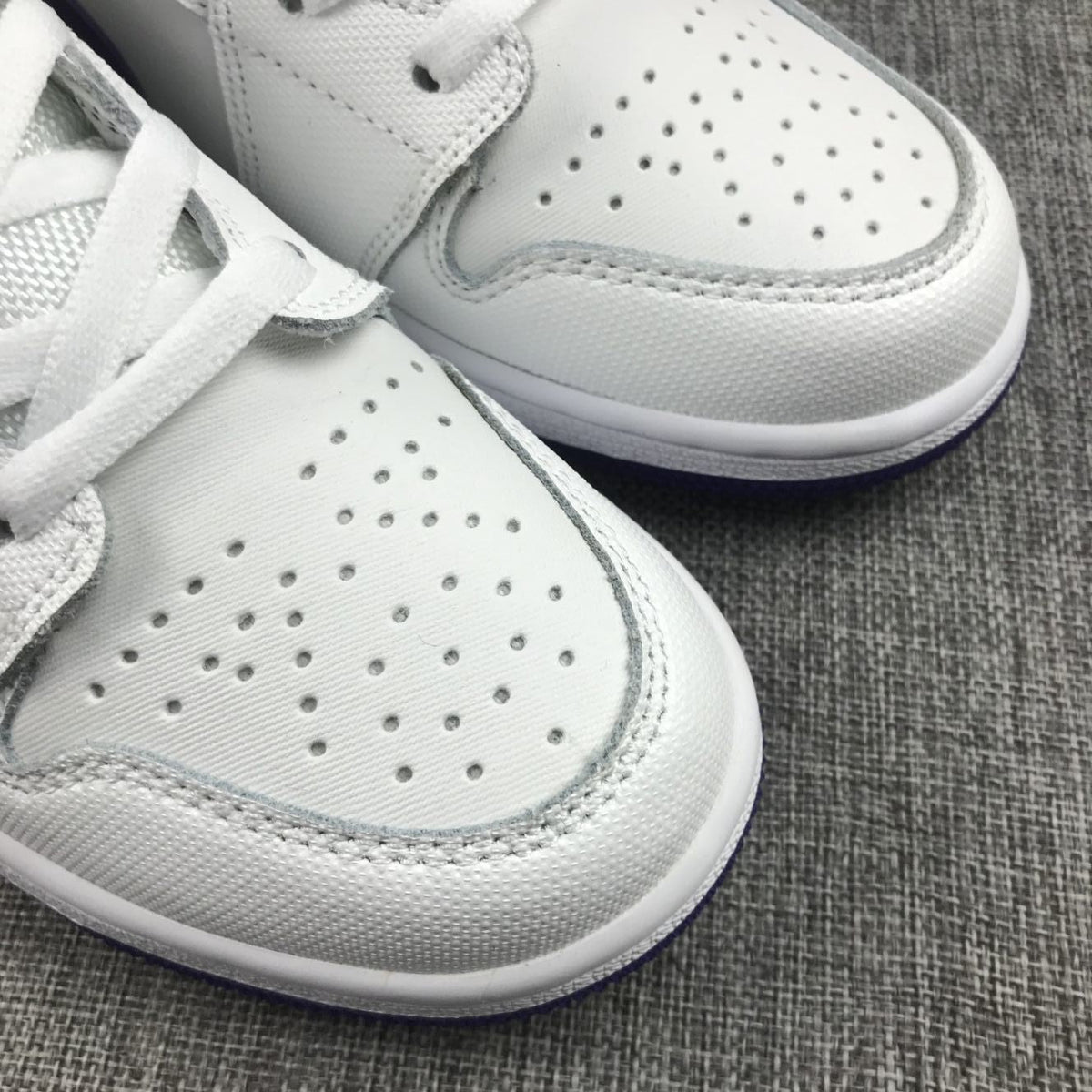 Air Jordan 1 Mid White Purple Sneakers 332148-137