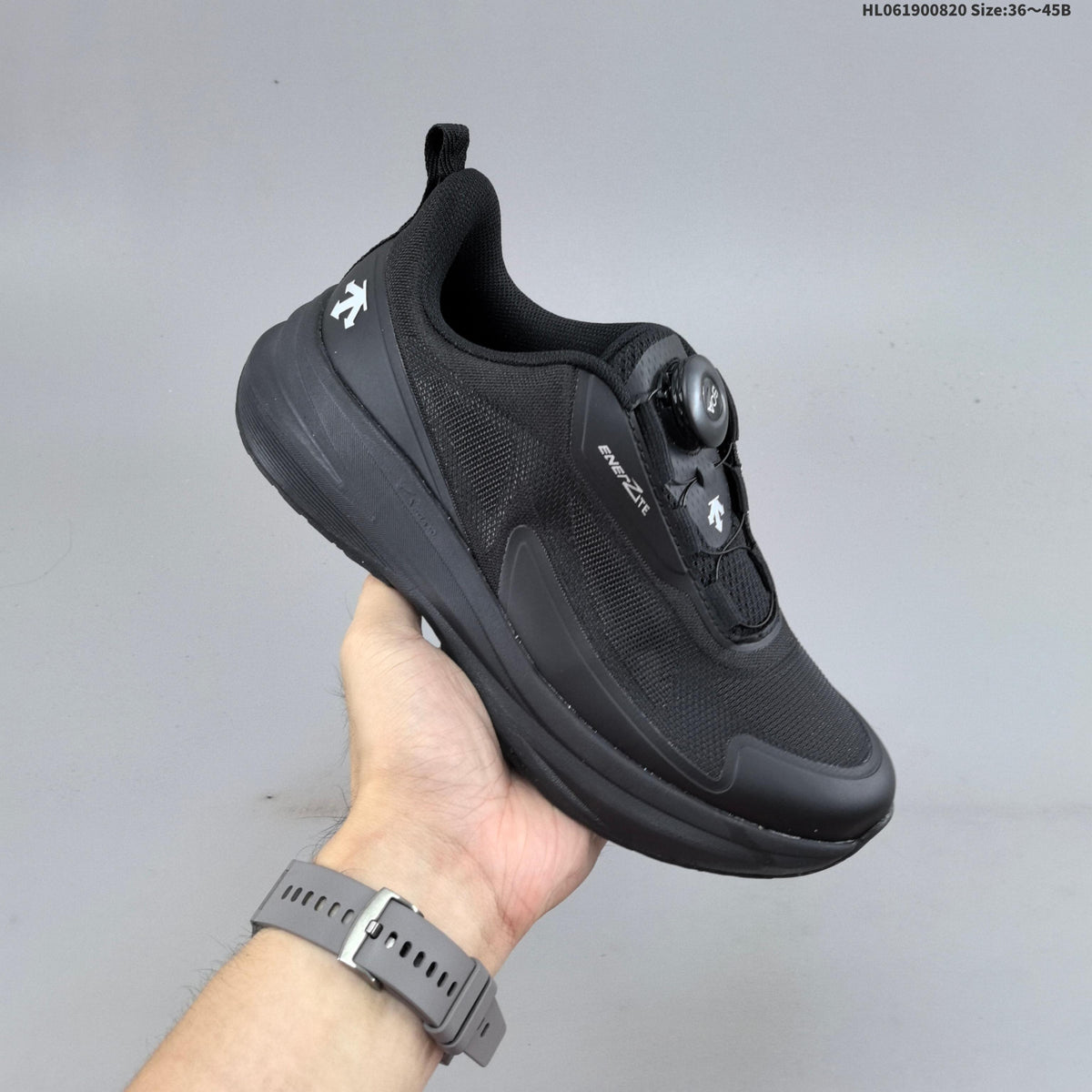 DESCENTE LAVITATE TRAIL WIRE 3.0 Black Sneakers