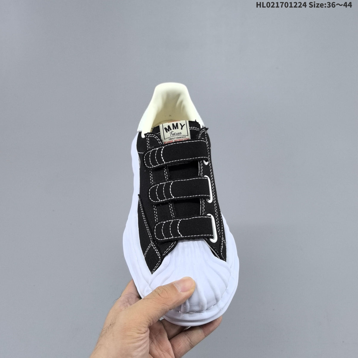 Maison MIHARA YASUHIRO Blakey Low Sneakers Black White