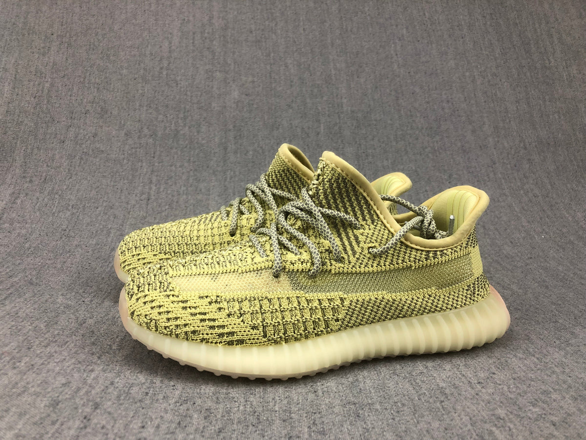 Yeezy 350 V2 Kids Sneakers in Yellow and Olive
