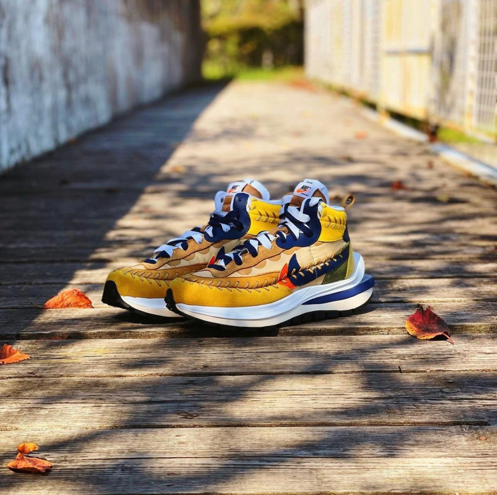 Nike VaporWaffle x sacai x Jean Paul Gaultier Sneakers DH9186-200