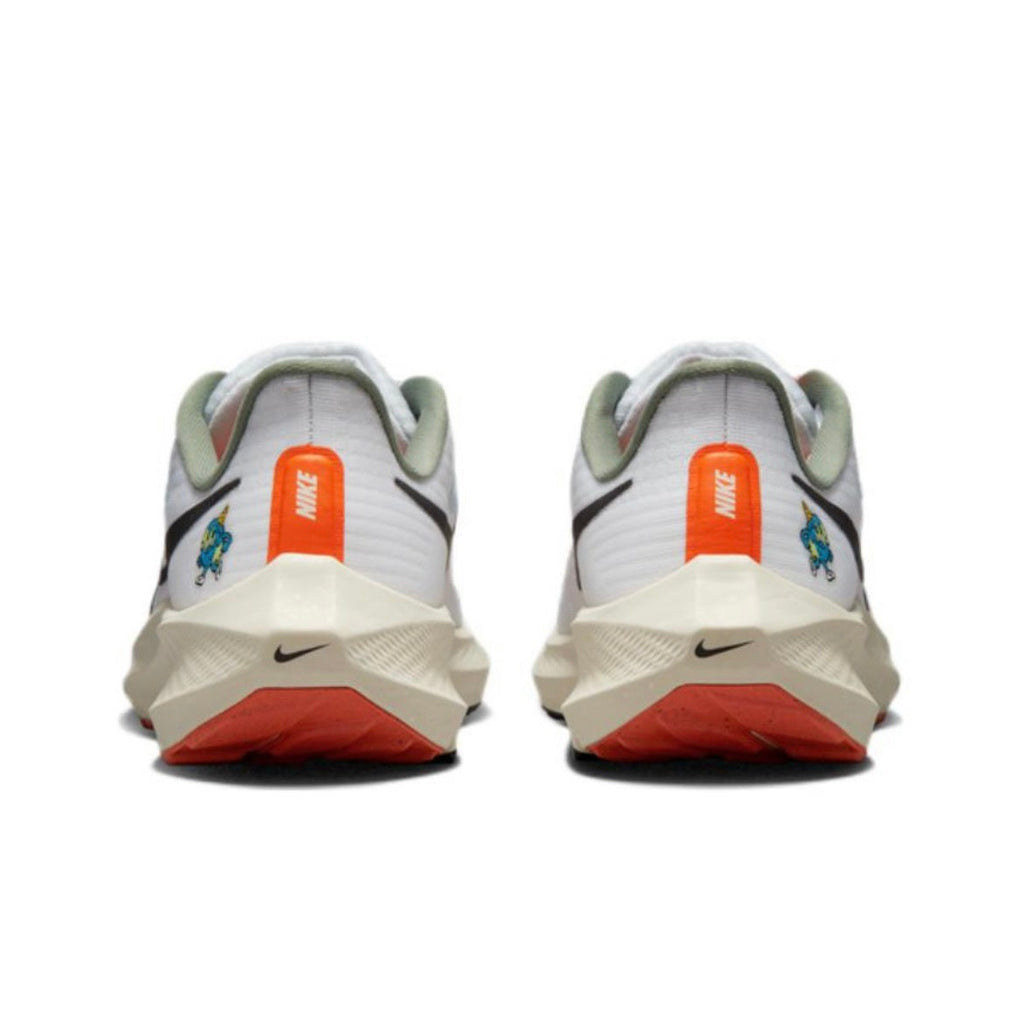 Nike Air Zoom Pegasus 39 Running Shoes DX6050-101