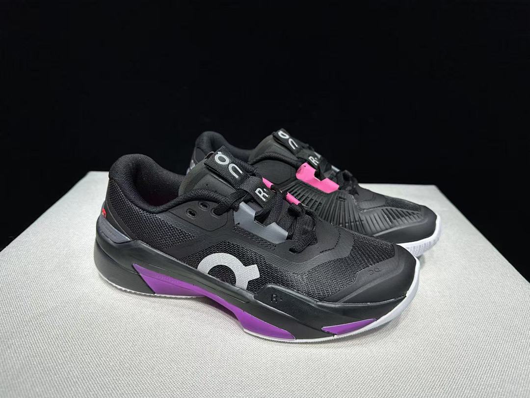 On The Roger Pro Fire Clay Tennis Shoes Black Pink