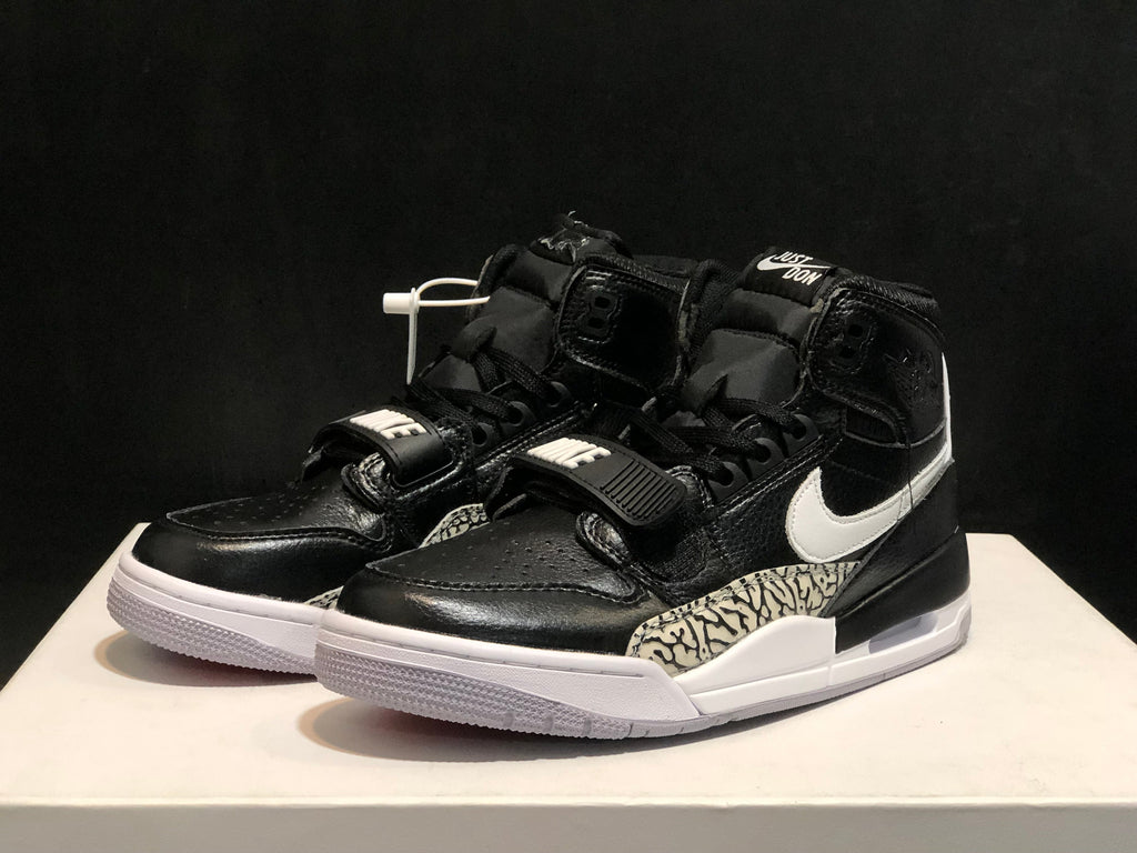 Jordan Air Jordan Legacy 312 Black/White Sneakers AV3922-001