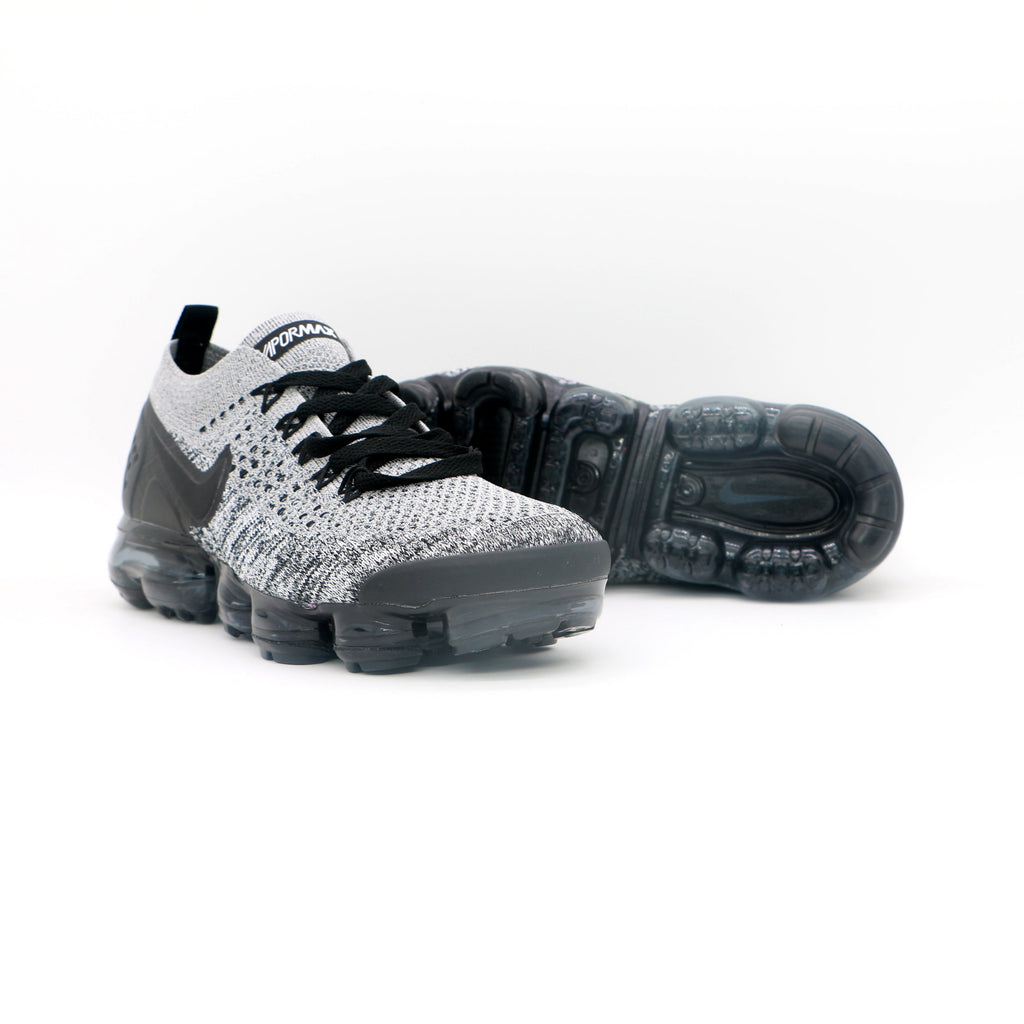 Nike Air VaporMax Flyknit 2 Sneakers in Grey and Black