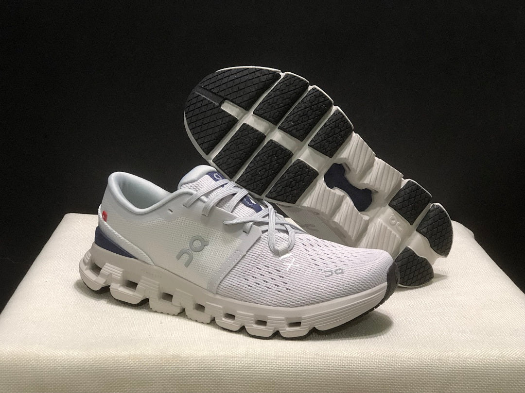 On Cloud X 4 Sneakers in Lavender and Blue