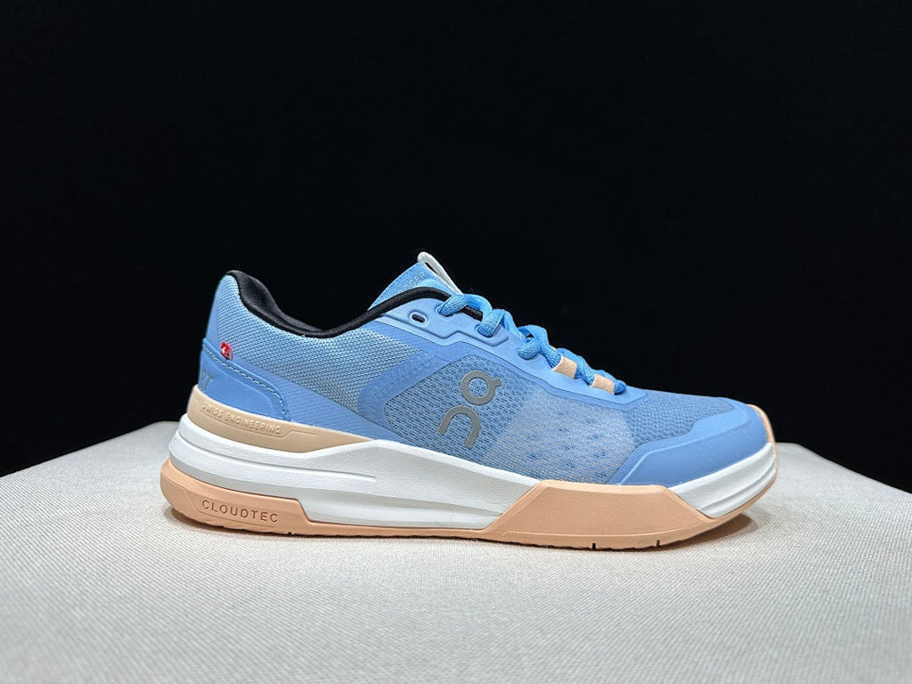On THE ROGER Advantage Pro Blue Tennis Shoes