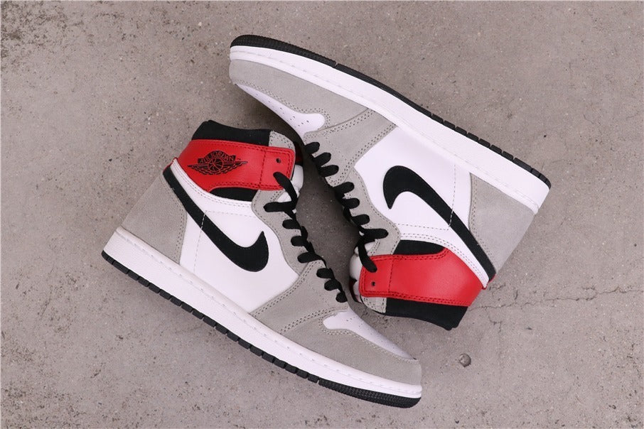 Air Jordan 1 High Light Smoke Grey Sneakers 555088-126