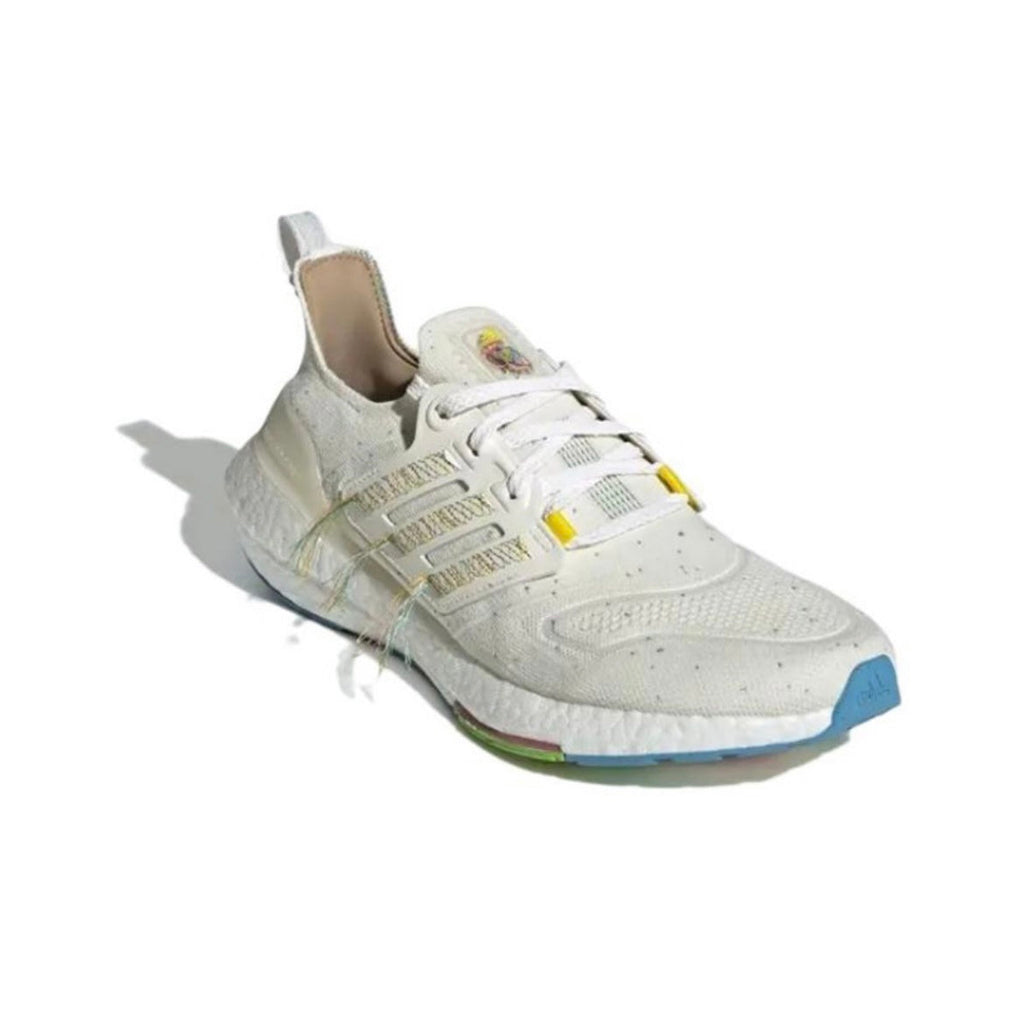 adidas UltraBoost 22 HQ3731 Off-White Running Sneakers