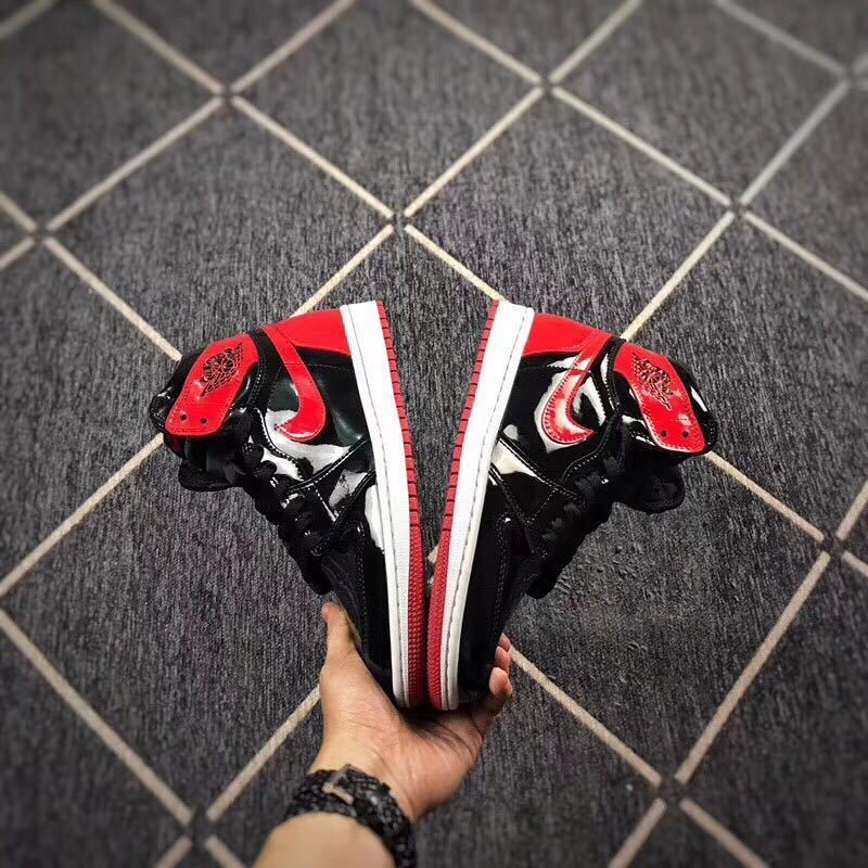 Jordan 1 High Black Red Mirror-Effect Sneakers