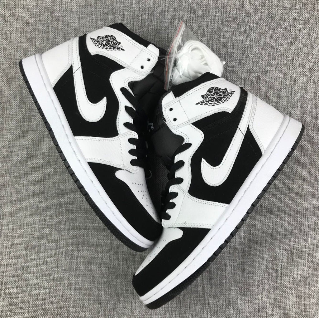 Air Jordan 1 High Black and White Sneakers 554724-113
