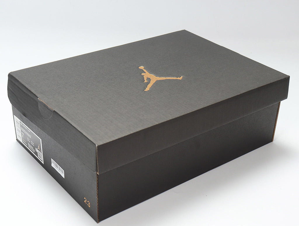 Jordan 1 Low White and Green Sneakers 553558-301