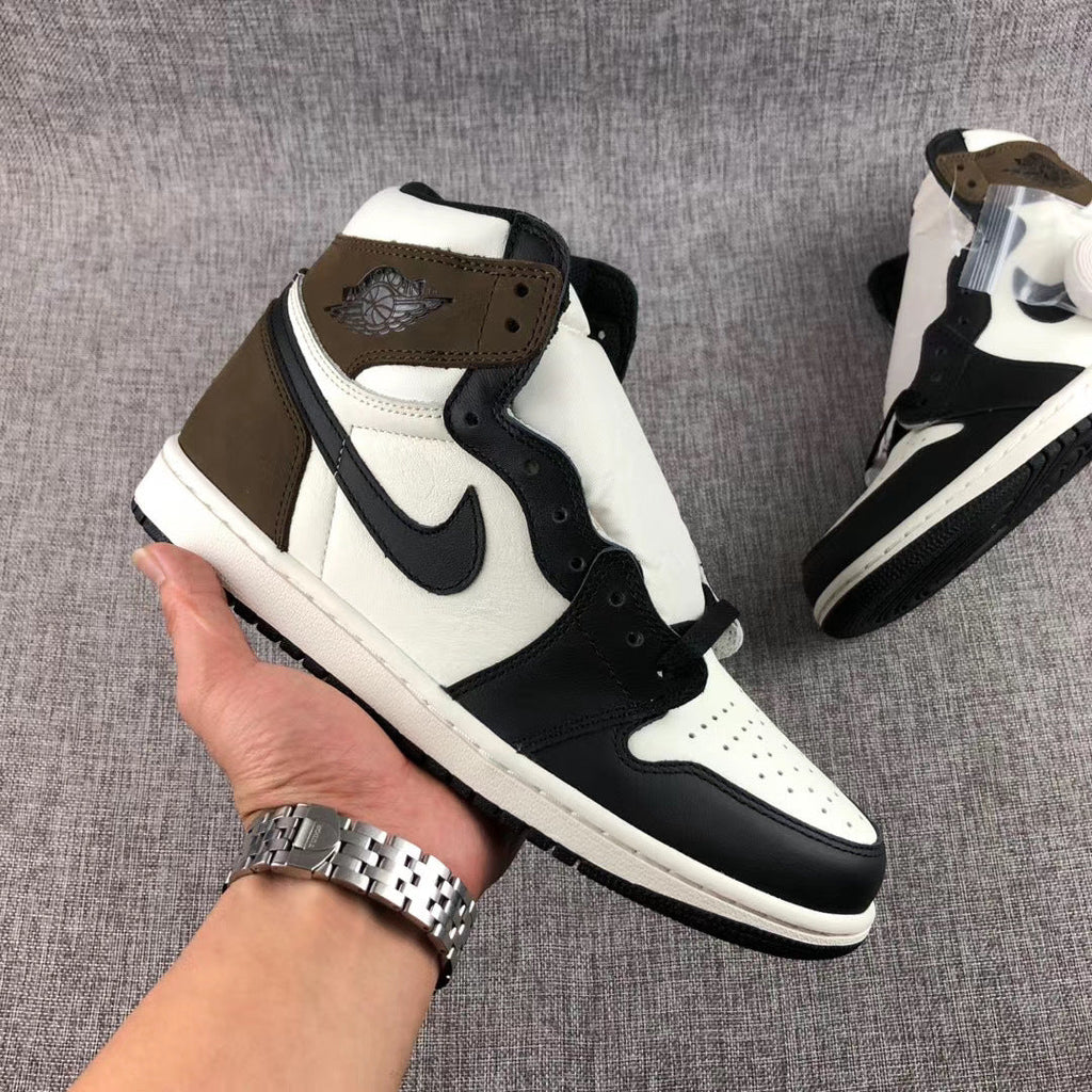 Jordan Air Jordan 1 High OG Dark Mocha Sneakers