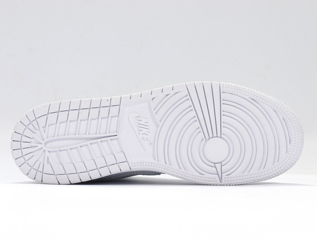 Jordan 1 High White Basketball Sneakers CW7589-100