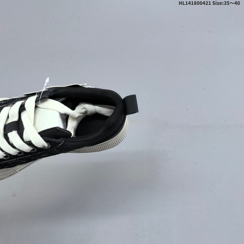 SHOOT BRAND Black and White Platform Sneakers HL141800421