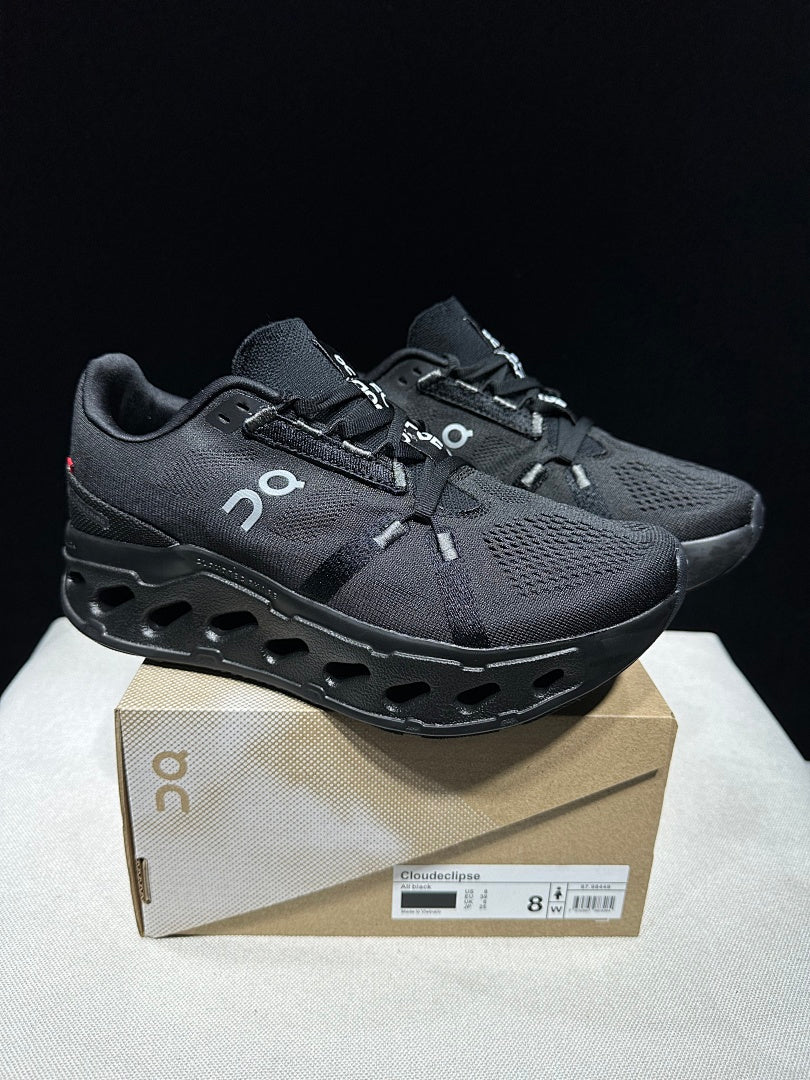 On Cloudeclipse Running Shoes, All Black