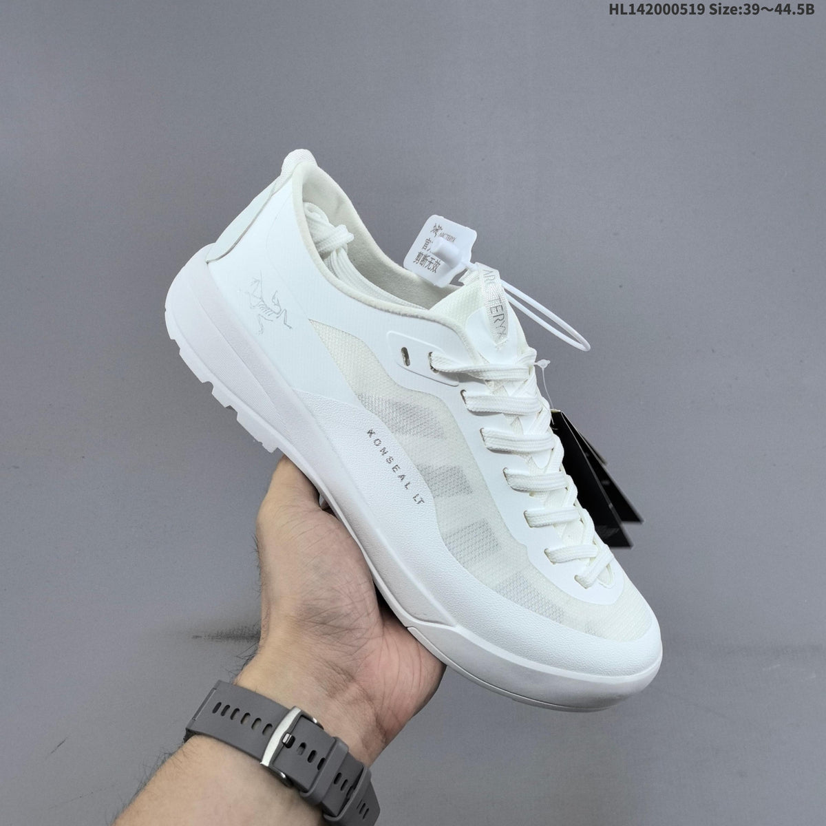 Arc'teryx Konseal LT W White Sneakers HL142000519