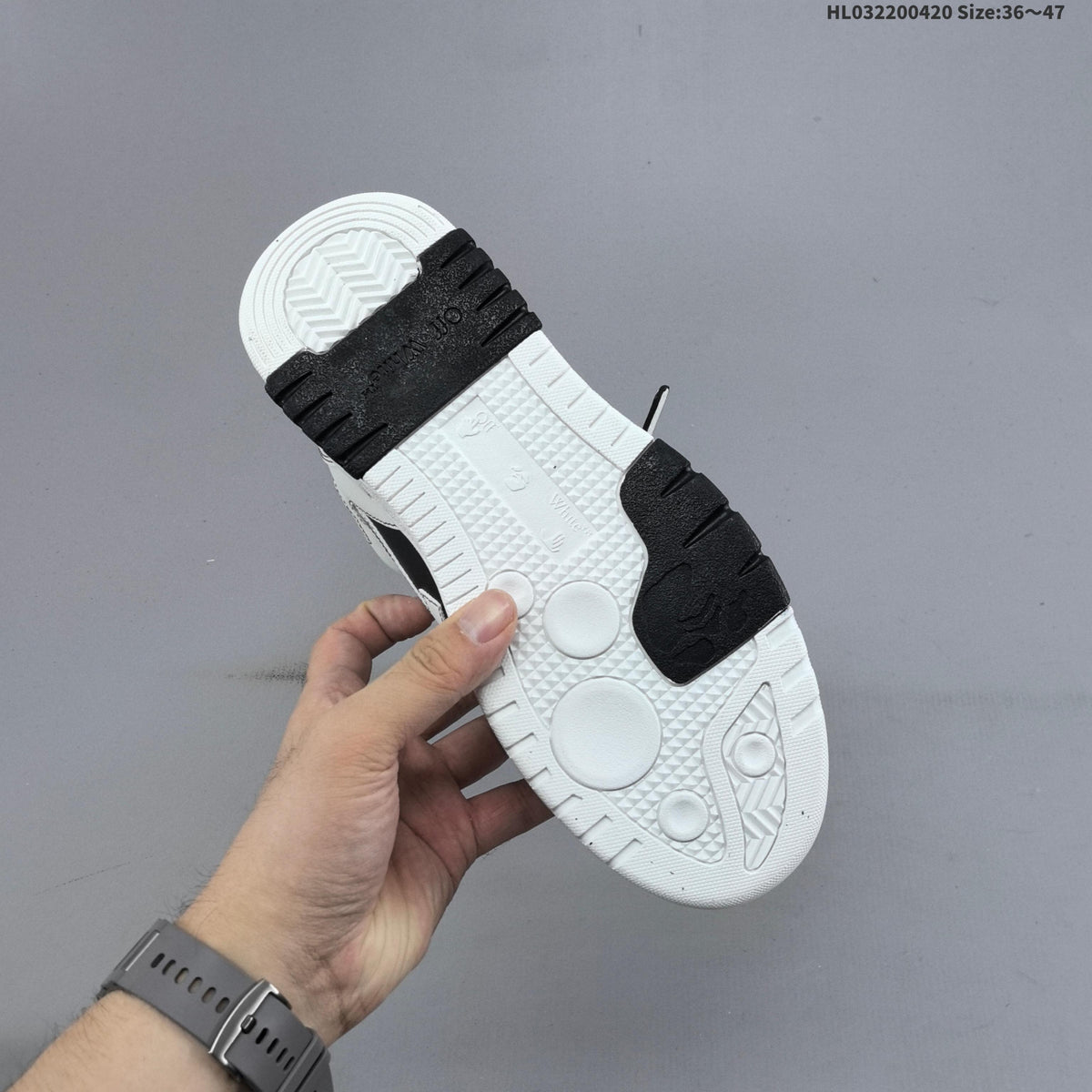 Off-White Arrows Low-Top Sneakers in White and Black
