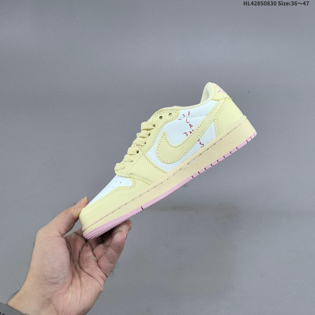 Jordan 1 Low OG Shy Pink Low-Top Sneakers