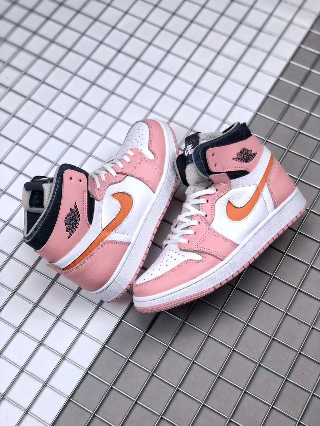 Jordan 1 High Zoom CMFT Pink White Orange Sneakers CT0979-601