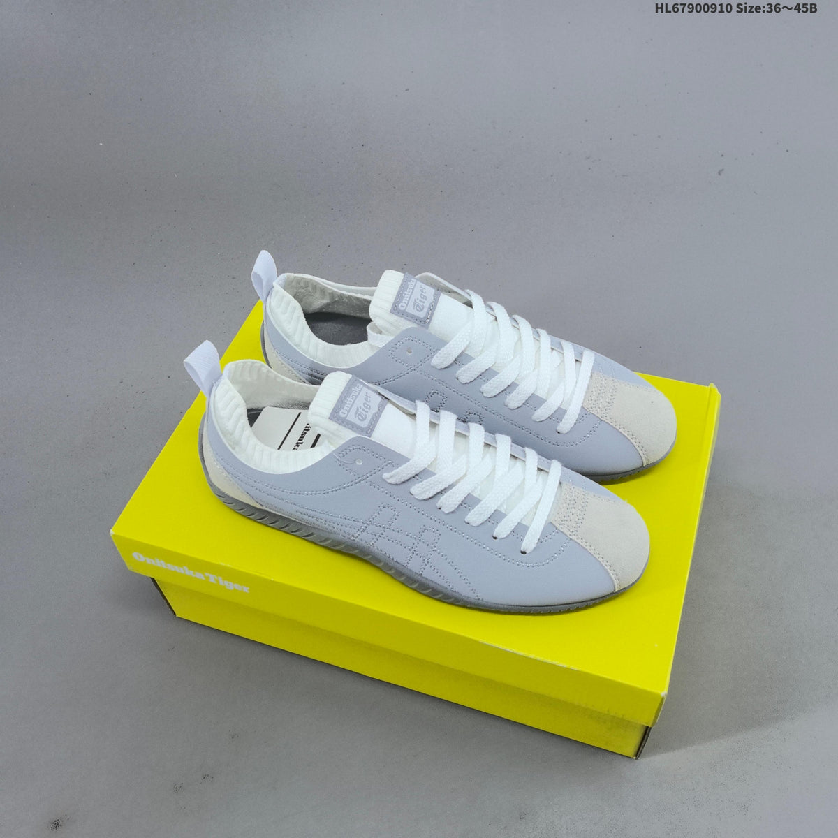Onitsuka Tiger SCLAW Low-Top Sneakers 1183B969-101