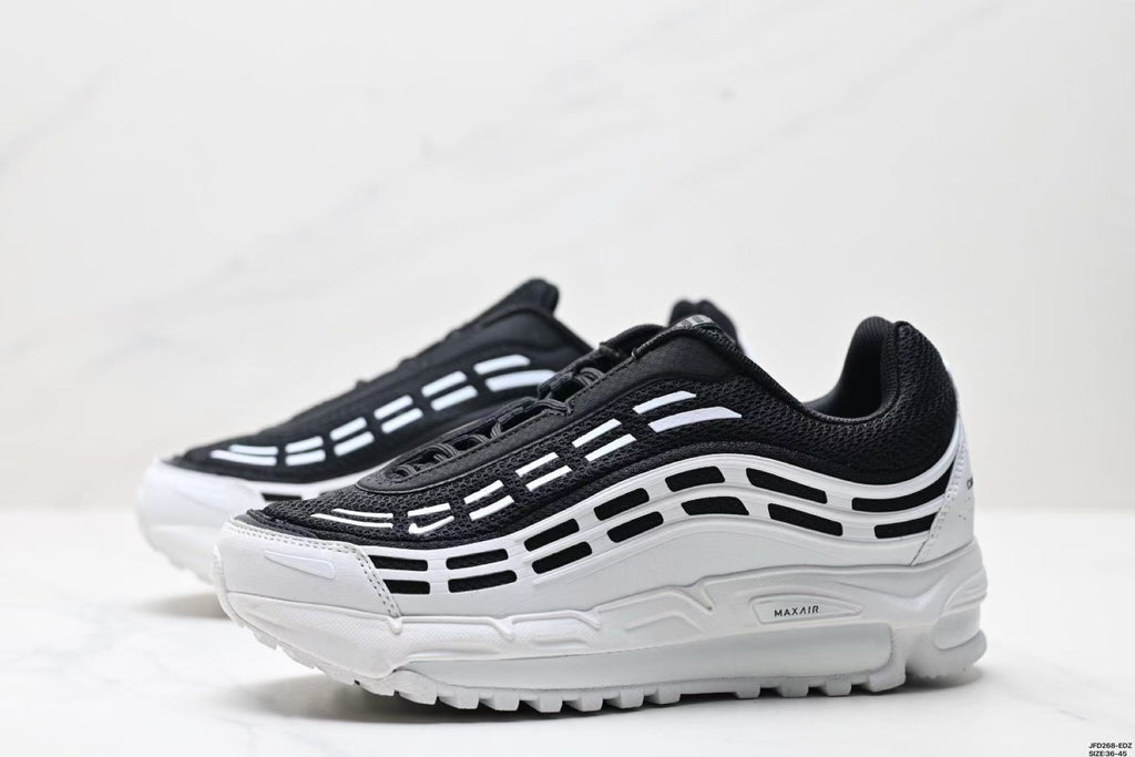 Nike Air Max 2024 Black and White Sneakers