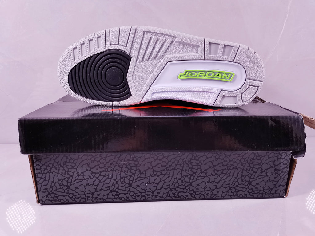 Jordan Air Jordan 3 Retro Grey Green Sneakers