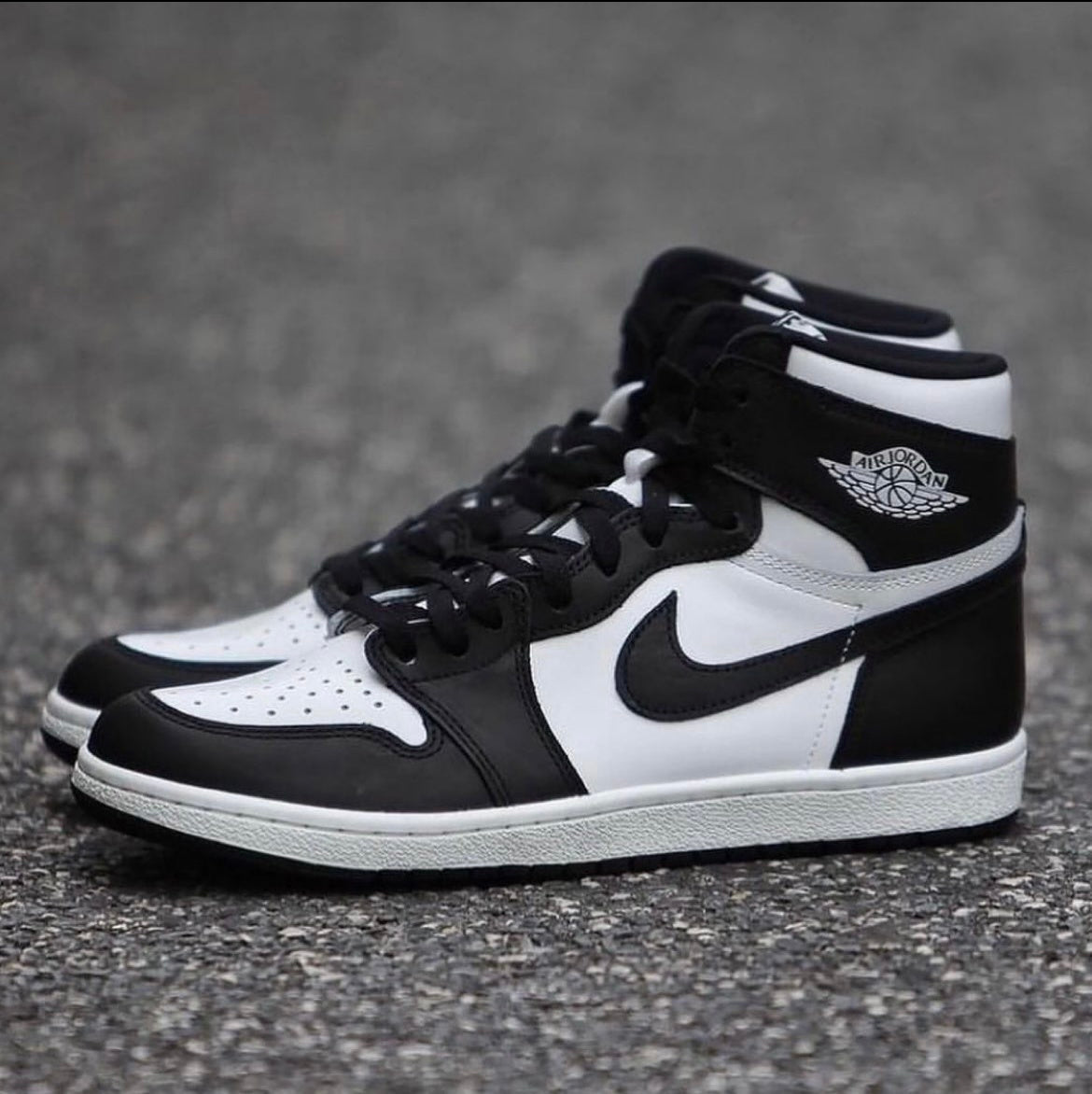 Air Jordan 1 High 85 Black White BQ4422-001 Sneakers