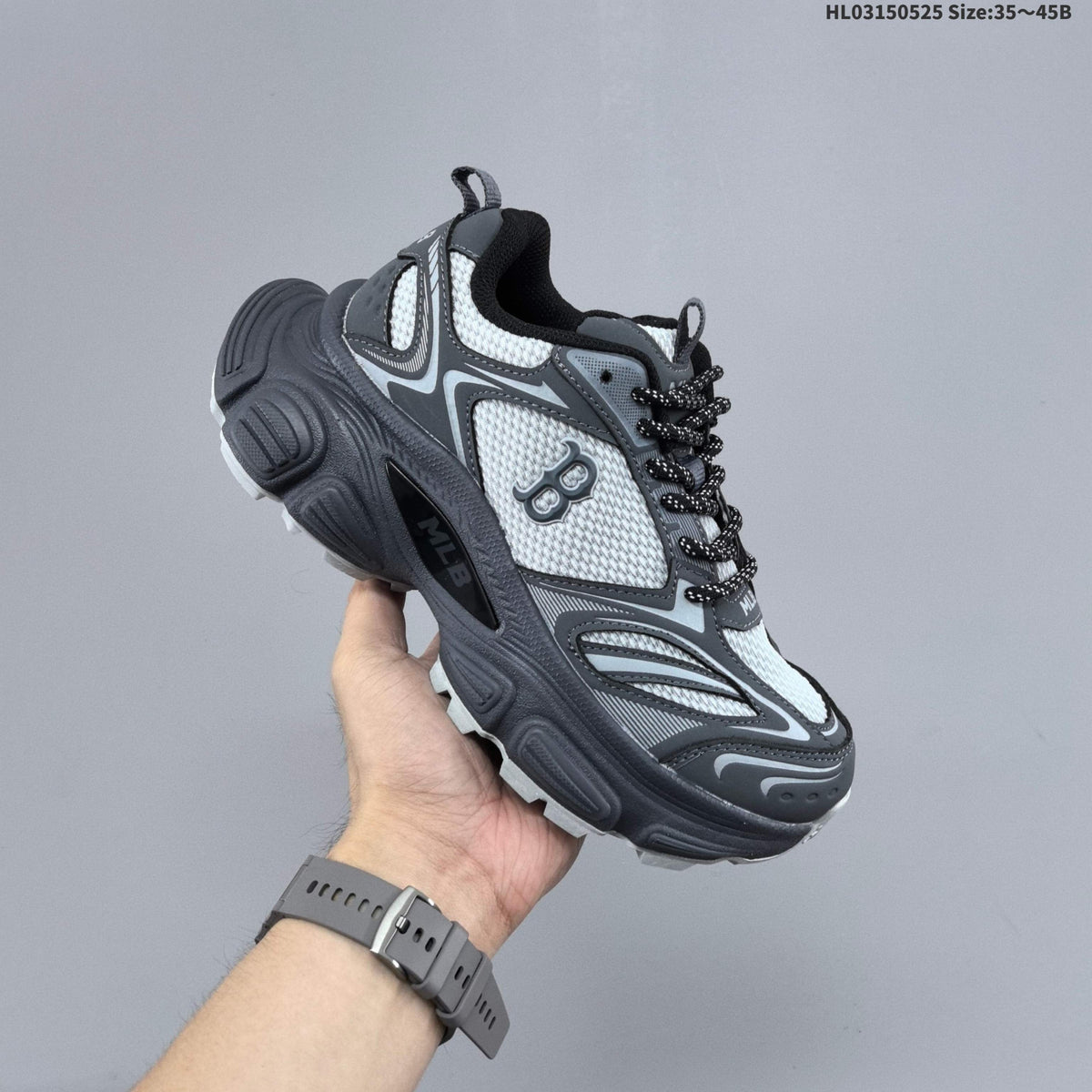 MLB Winner Chunky Low-Top Sneakers in Gray and White