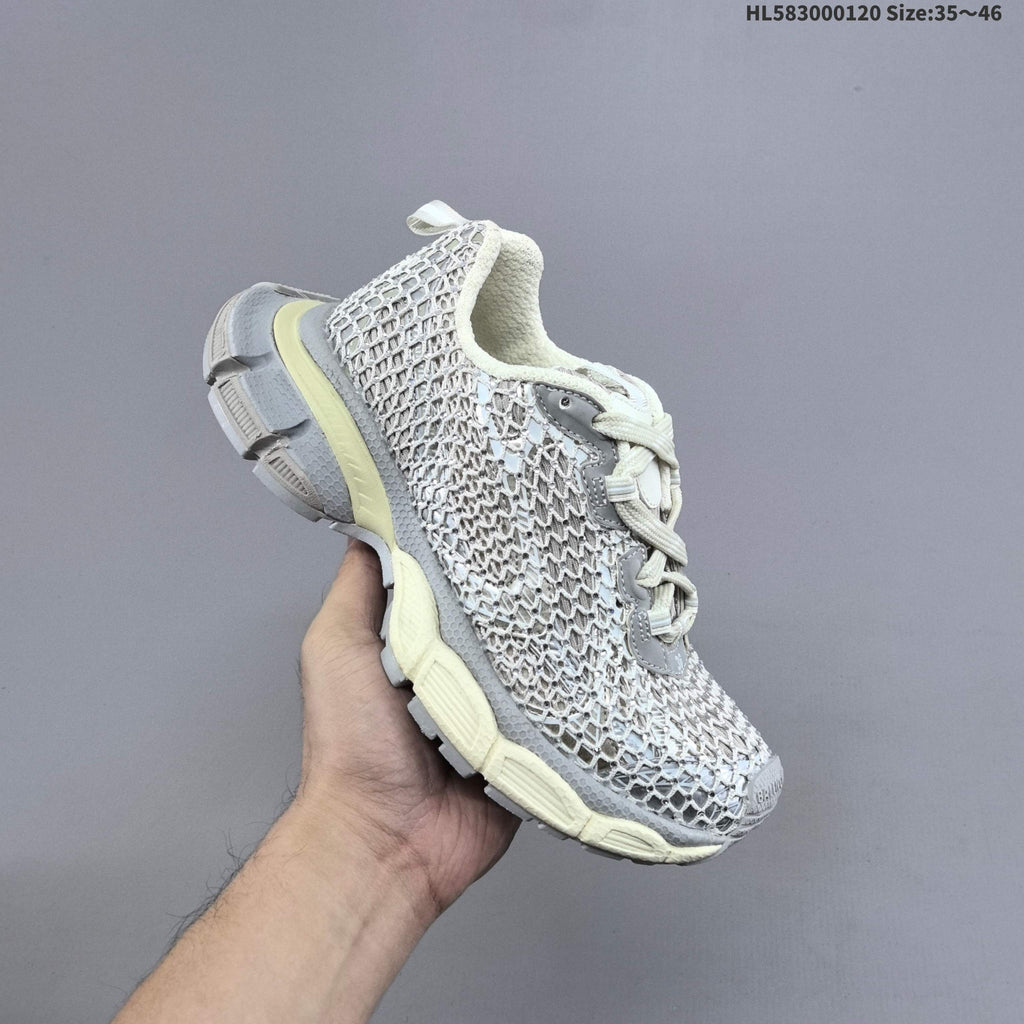 Balenciaga 3XL Fishnet Low-Top Sneakers in Gray