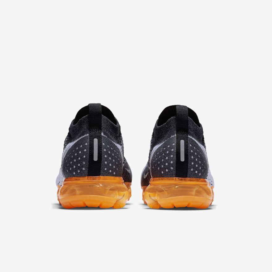 Nike Air VaporMax Flyknit 2 Mango Sneakers