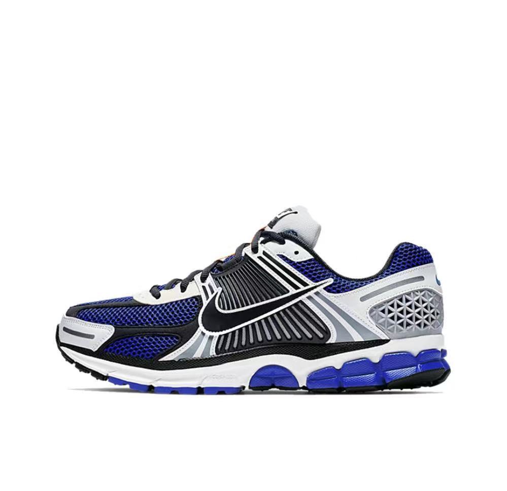 Nike Cl1694 Running Sneakers in Blue, Black and White