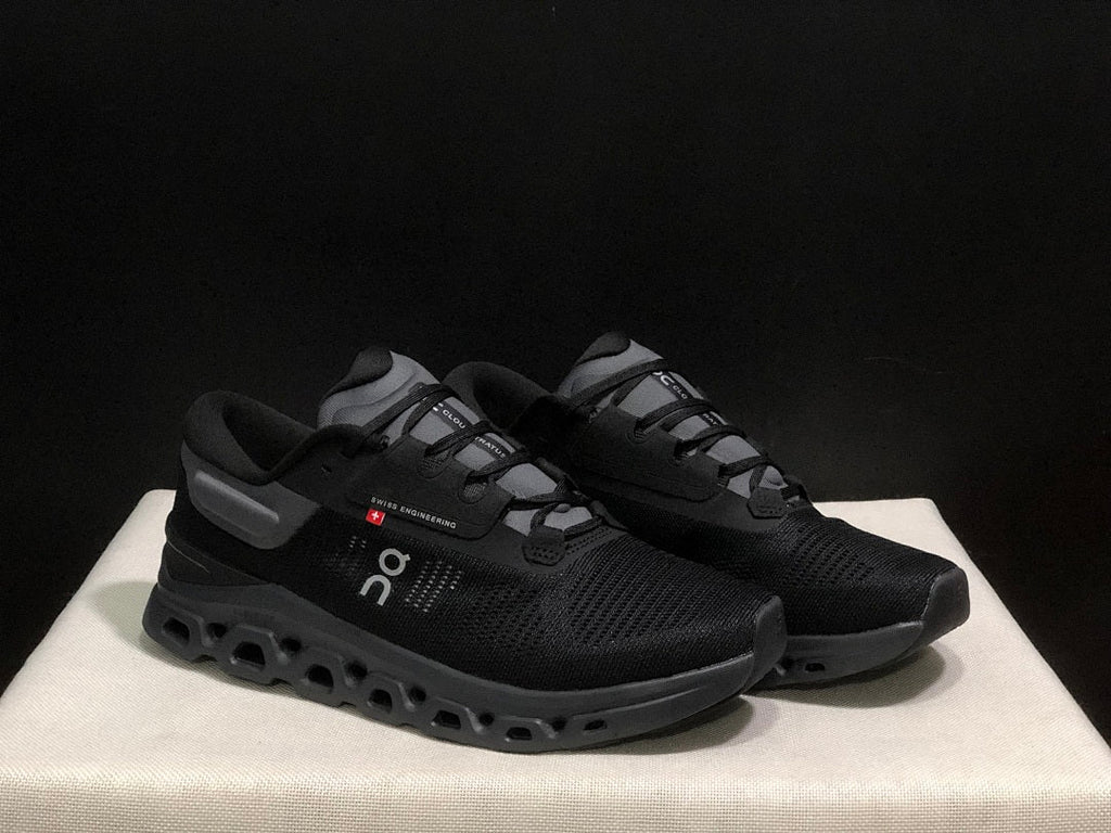 On Cloudstratus 3 Black Running Shoes