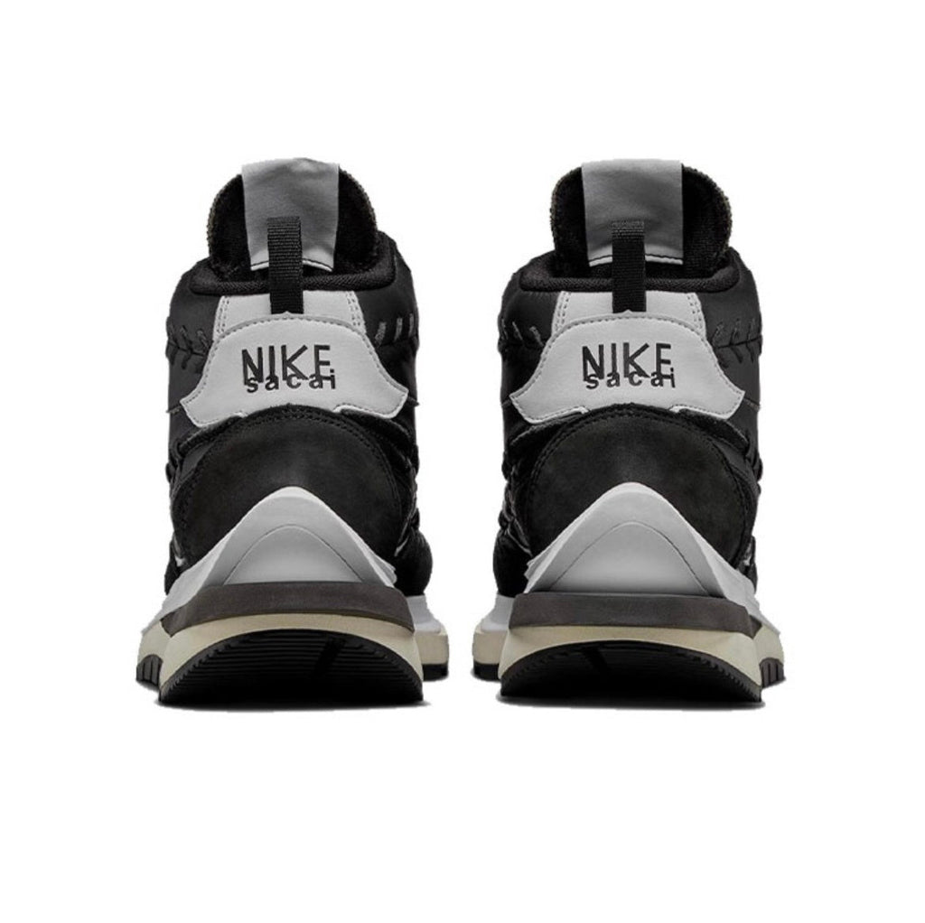 Nike VaporWaffle DH9186-001 Black and White Sneakers