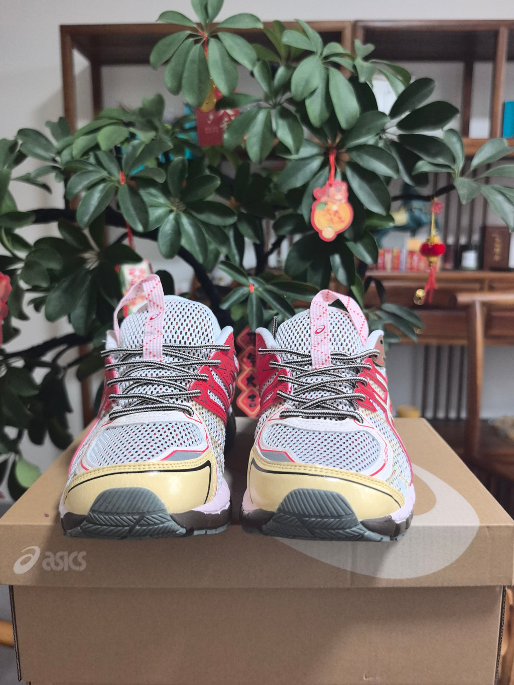 ASICS Gel-Kayano 22 White and Red Running Sneakers