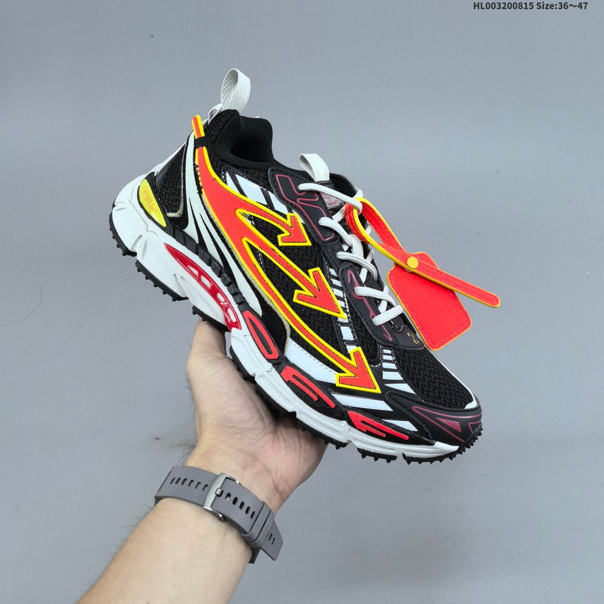 Off-White Be Right Back Low-Top Sneakers in Black and Orange