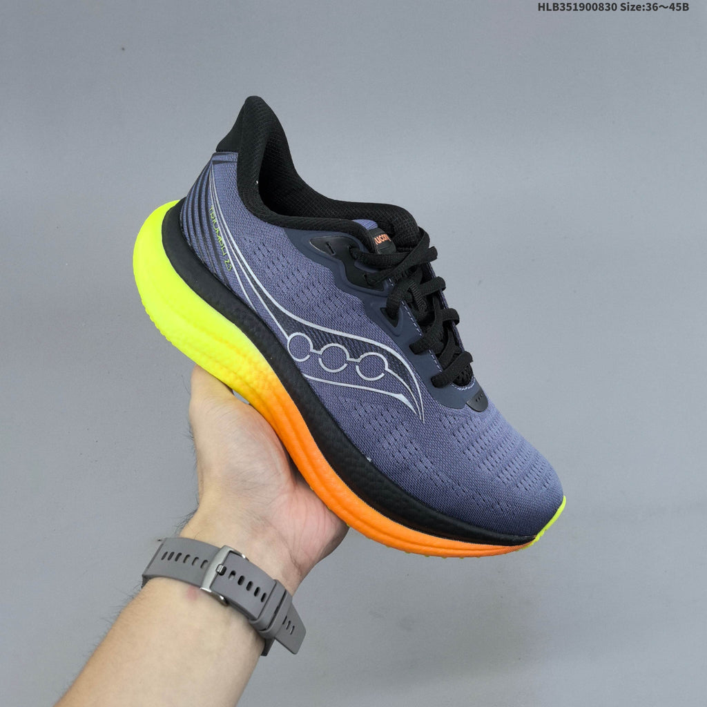 Saucony Triumph 23 Road Running Shoes S21023-99