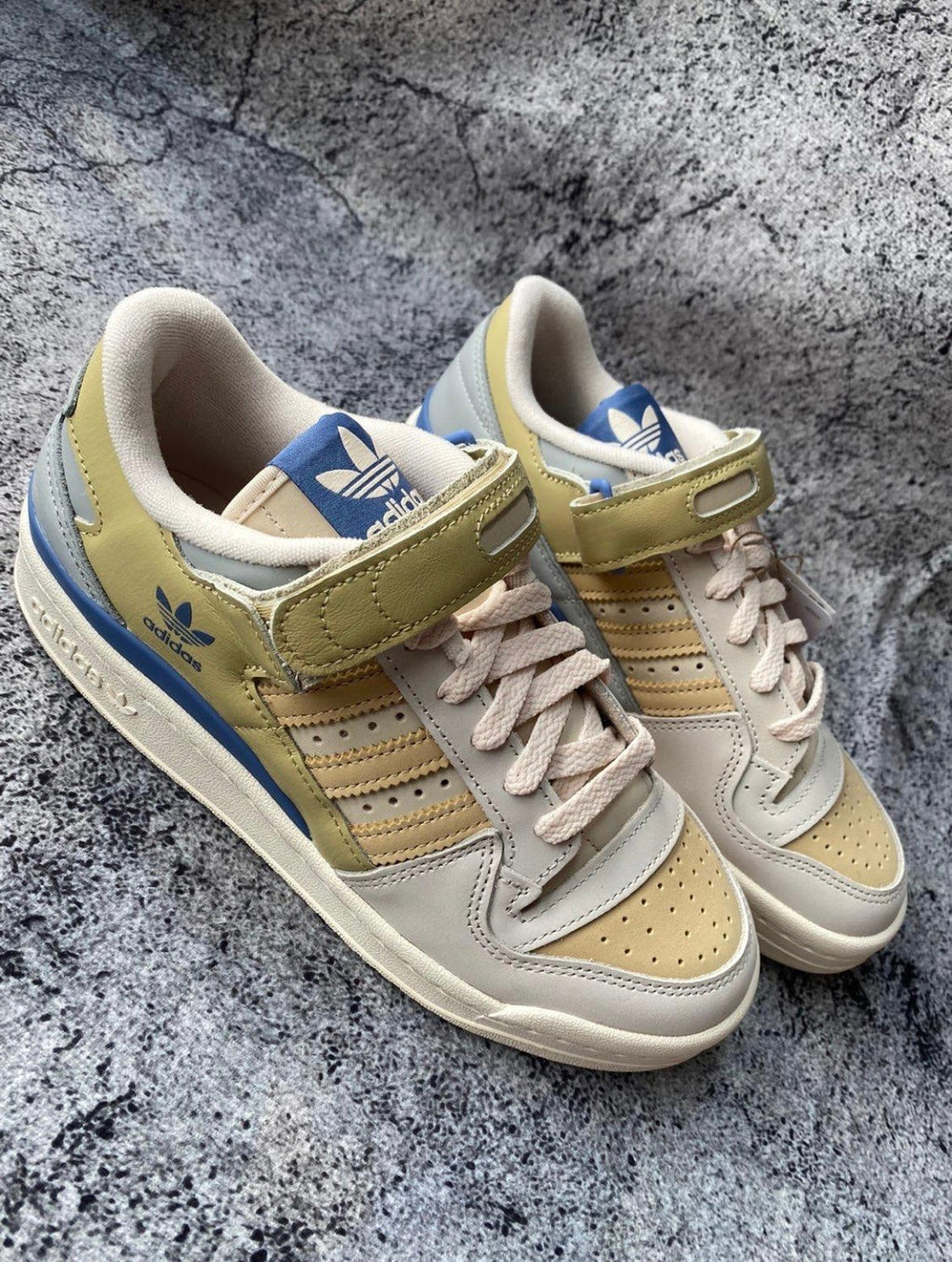 adidas Originals Forum 84 Low Concrete Jungle Sneakers GX4575