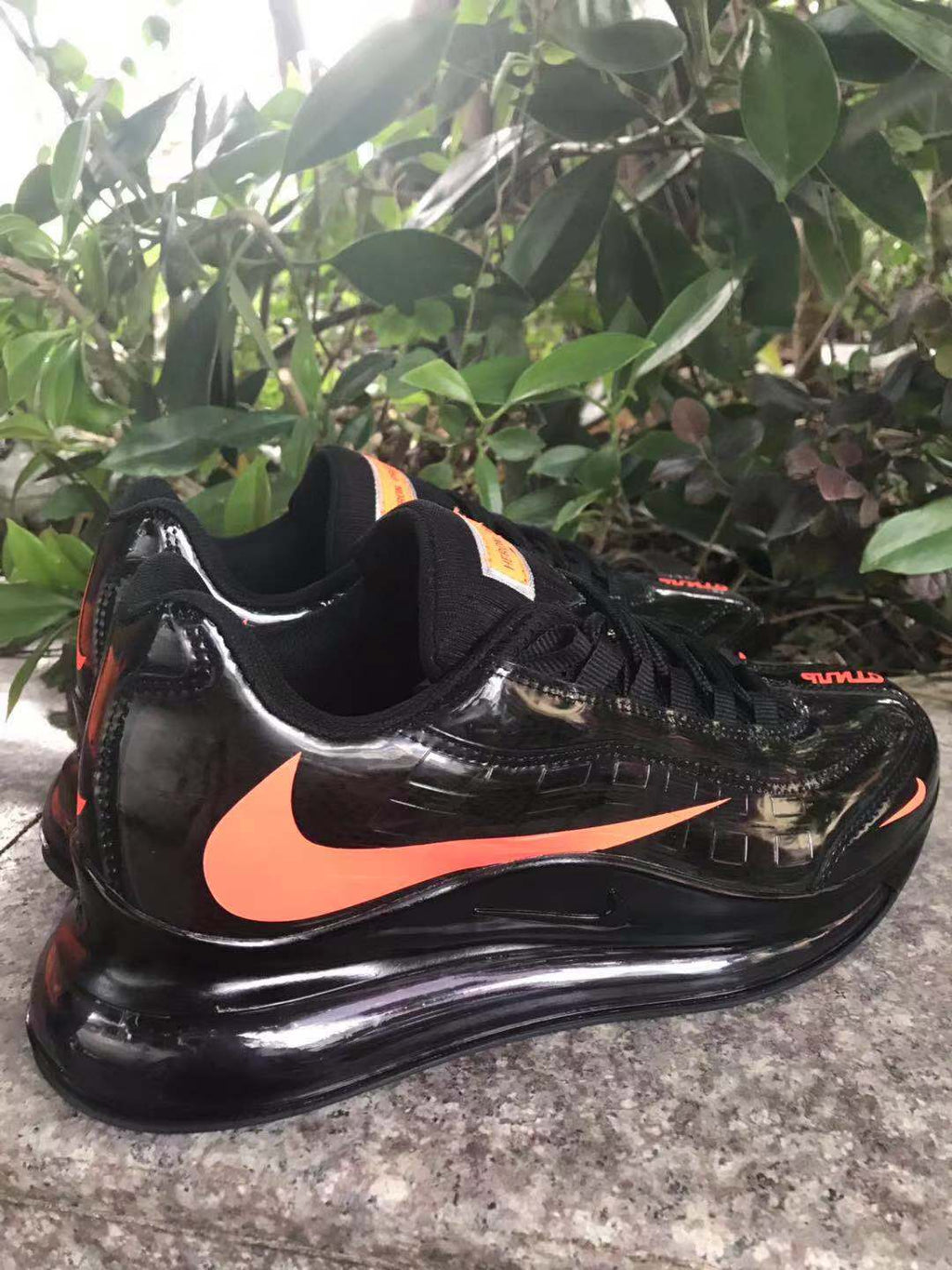 Nike Air Max 720 Sneakers Black and Bright Orange