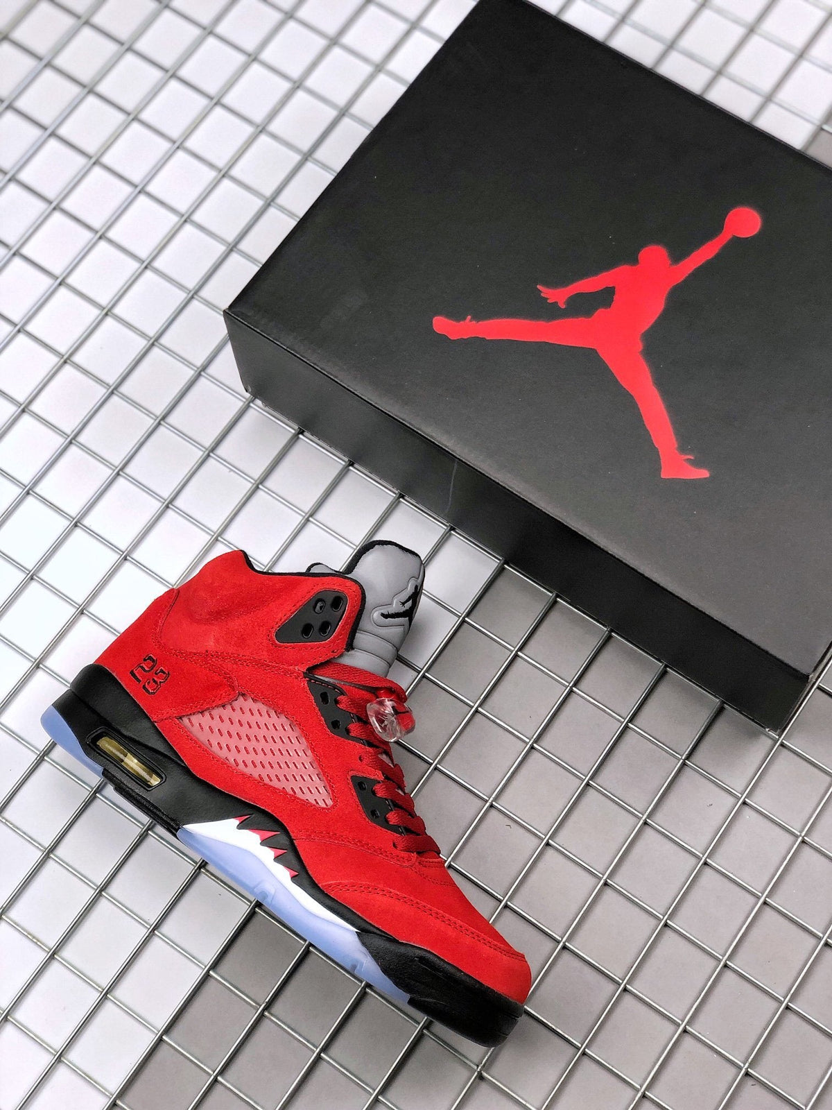 Jordan Air Jordan 5 Raging Bull Red Black Sneakers DD0587-600