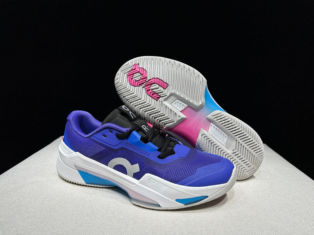 On The Roger Pro Fire Clay Tennis Shoes Blue