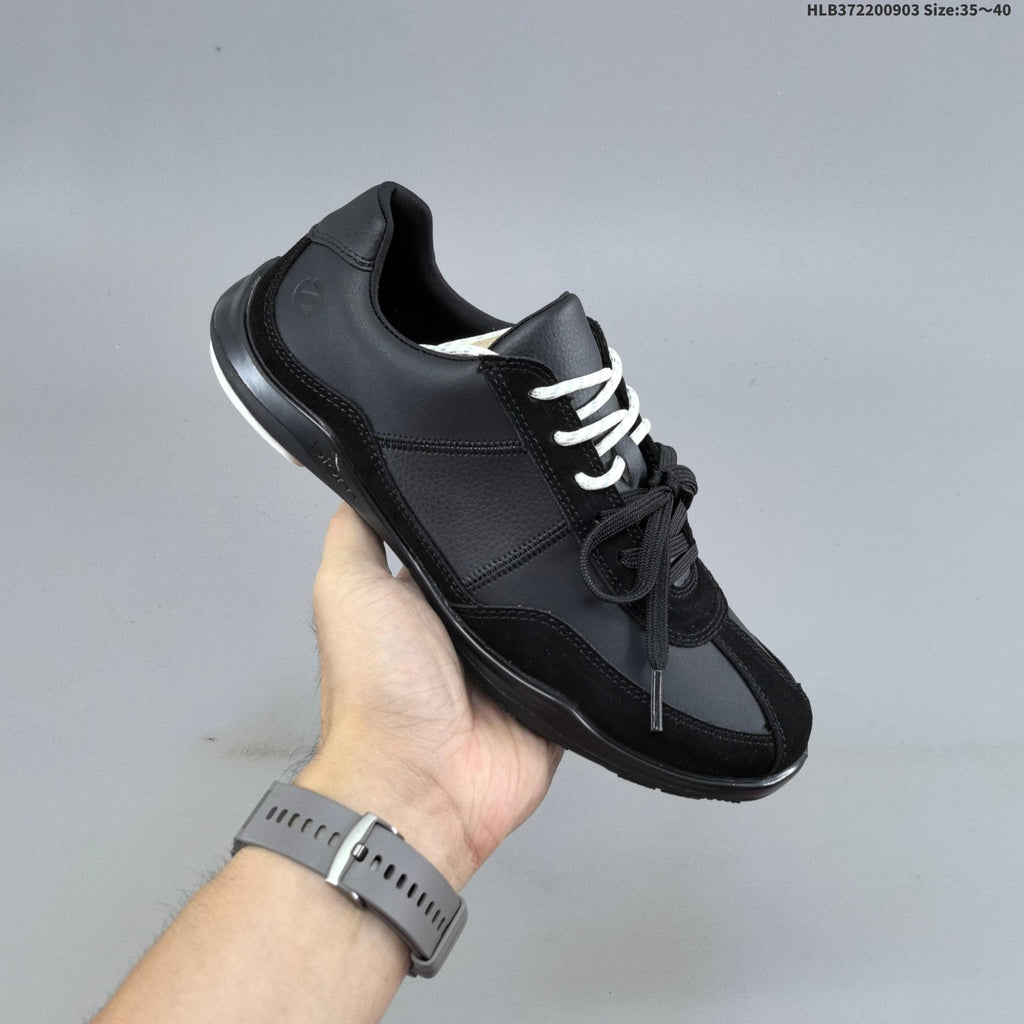 Ecco Biom Lite TR Low-Top Casual Sneakers, Black