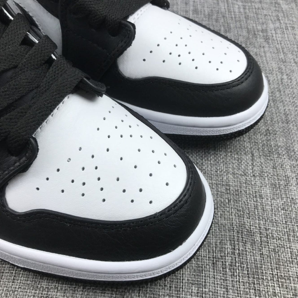 Air Jordan 1 Mid Quai 54 Sneakers Black Multi-Color CJ9219-001