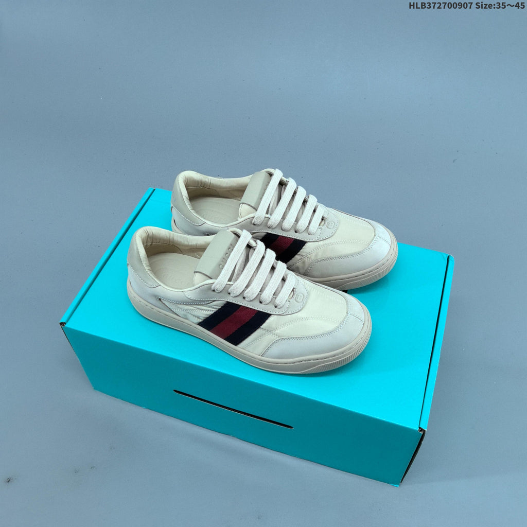 Gucci Ace Low-Top Sneakers 429446 A38G0 1284