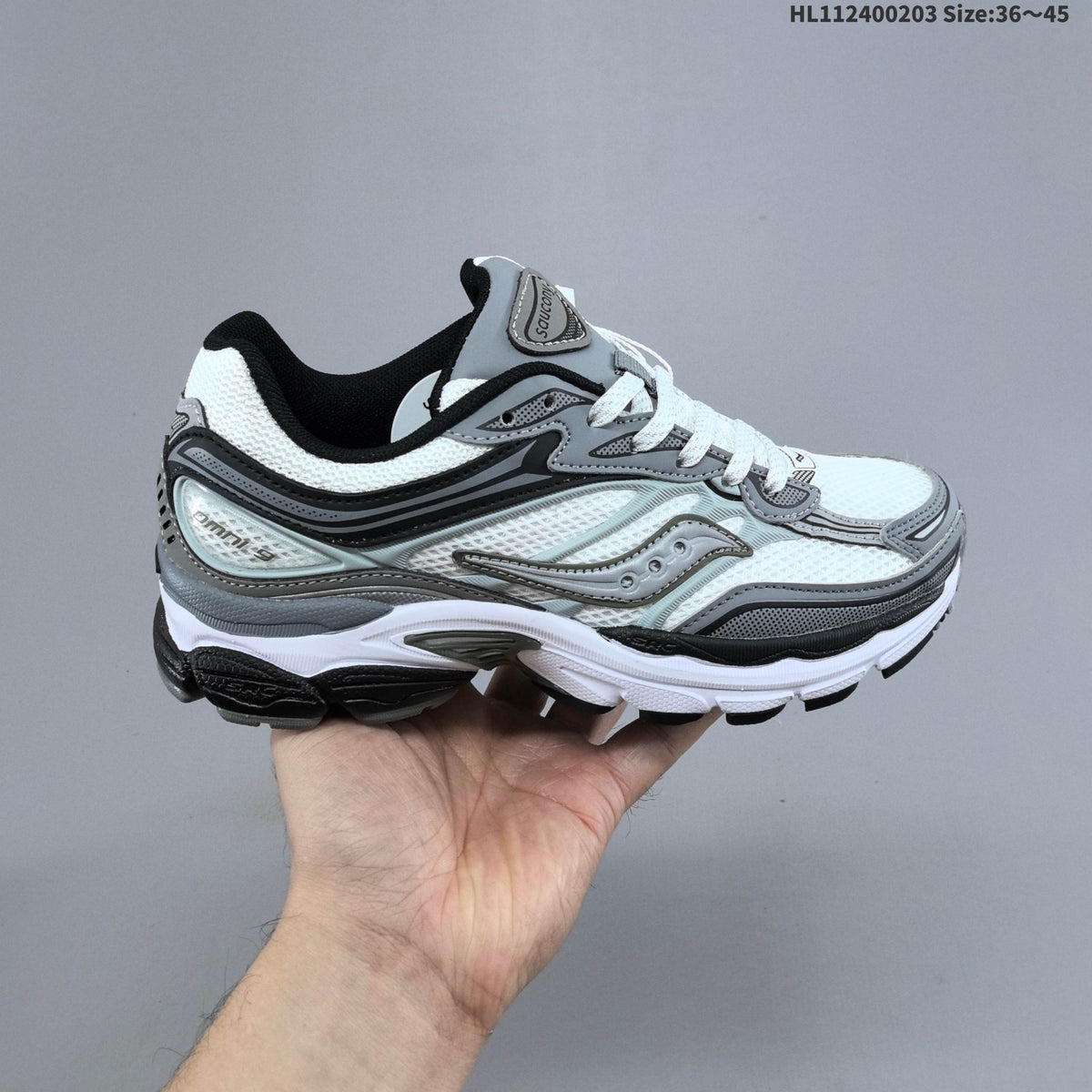 Saucony ProGrid Omni 9 Retro Running Shoes