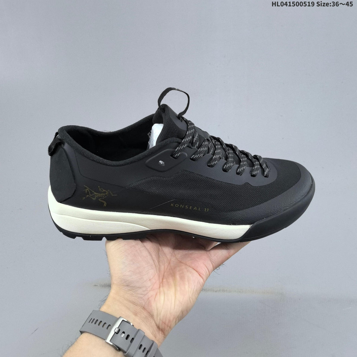 Arc'teryx Konseal LT W Black Low-Top Shoe