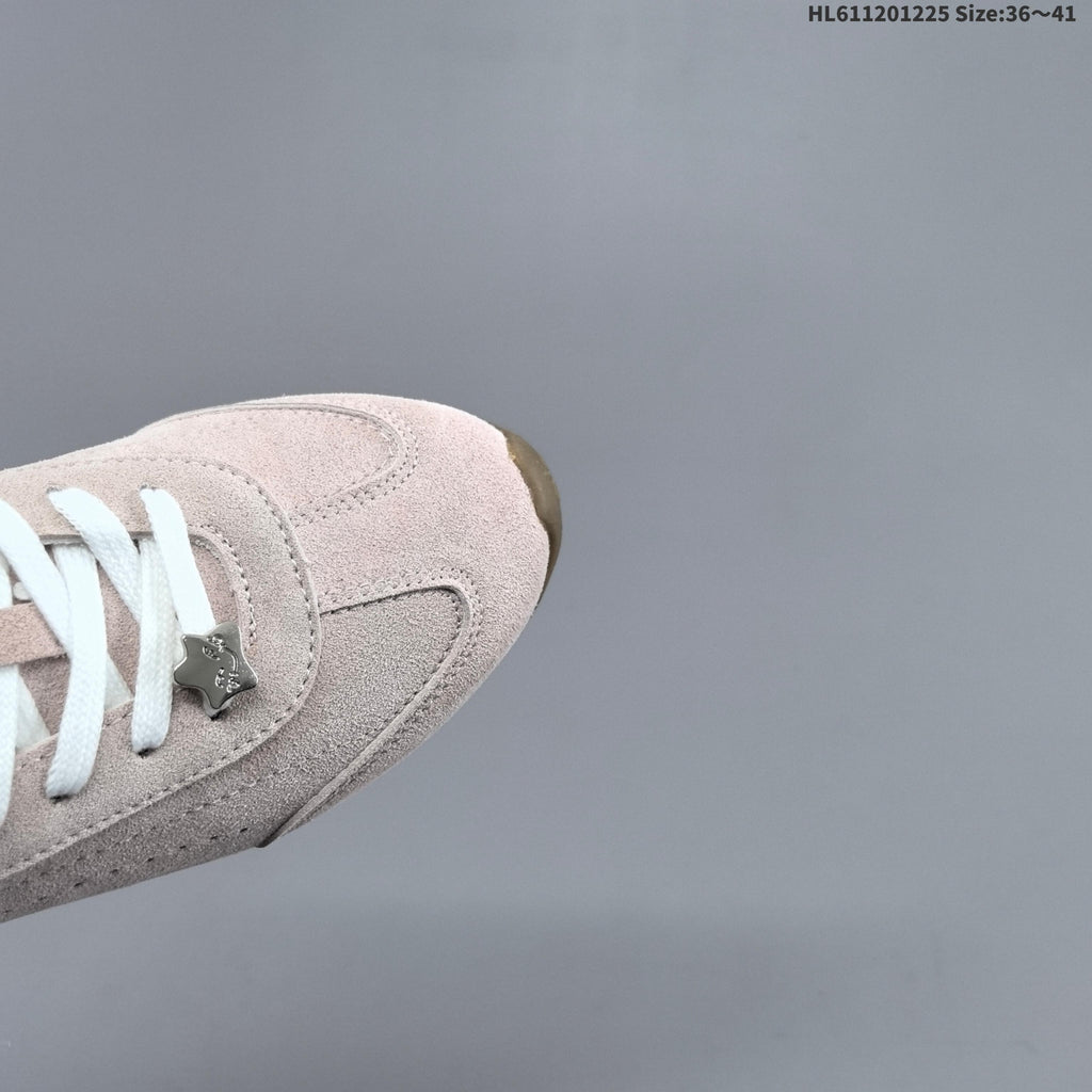 Alo Yoga Sunset Sneaker Low-Top in Blush Pink
