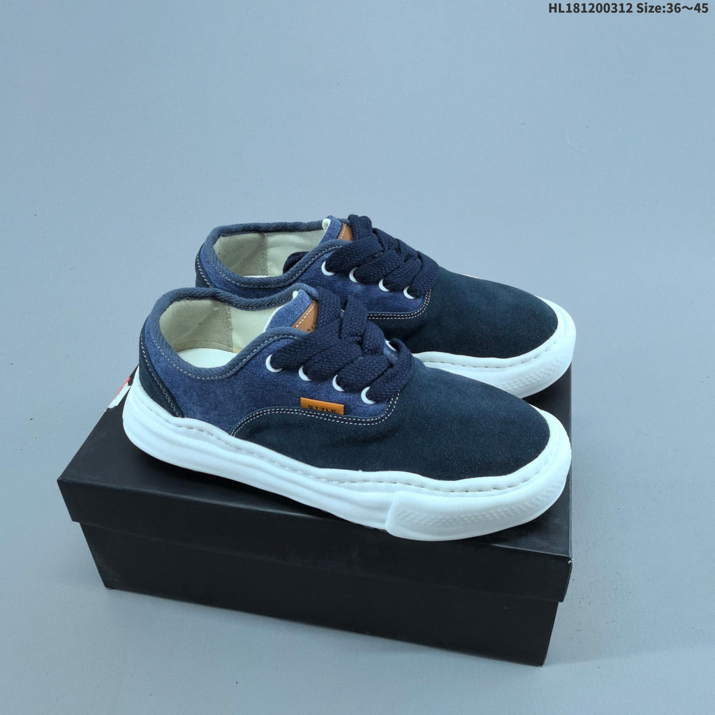 Maison MIHARA YASUHIRO Original Sole Low-Top Sneakers
