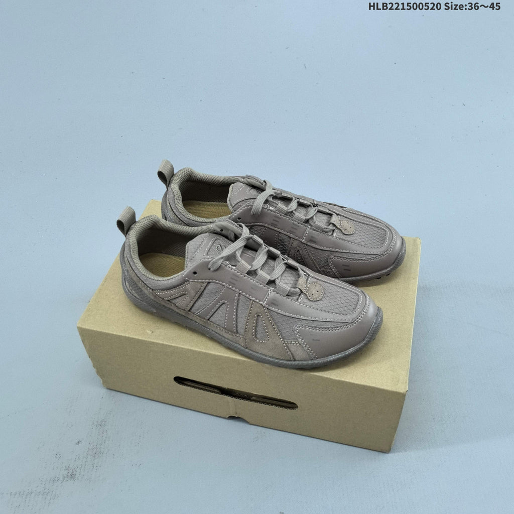 ECCO BIOM LITE W Low-Top Casual Sneakers