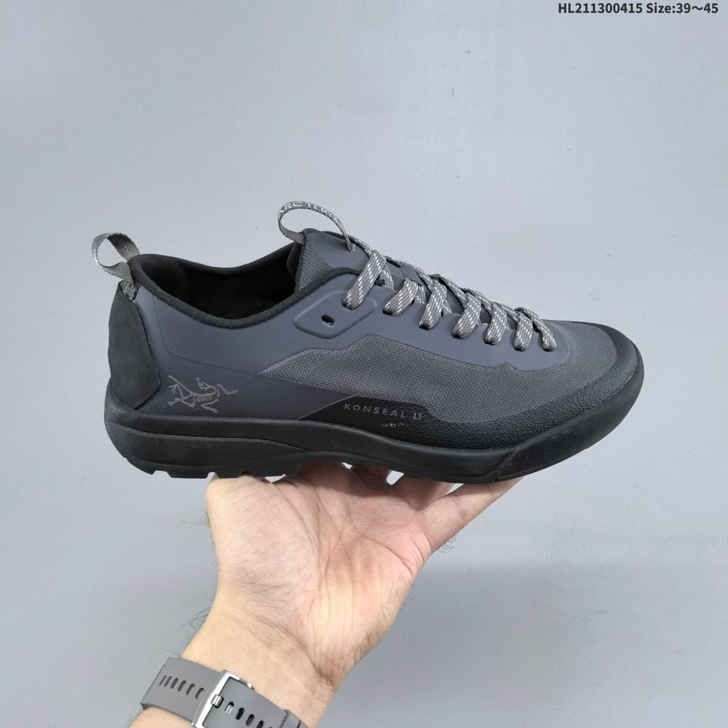 Arc'teryx Konseal LT Hiking Shoes in Charcoal Gray